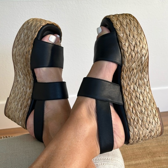 Neiman Marcus NWT Black Paloma Barcelo Platform Espadrille Sandal Super Chic ❤️ - Picture 1 of 9